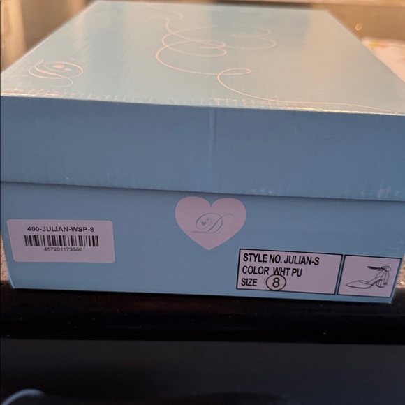 Just Feels Right White Bride Bridal  Pearl Ribbon Ankle Strap Shoes new - Picture 5 of 5